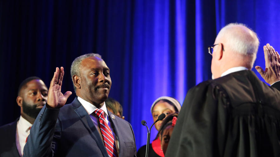 Central Florida 100: Demings, DeSantis and finding homes